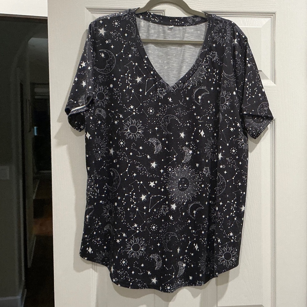 Stars and Moon Black and White Dressy T-Shirt 2X